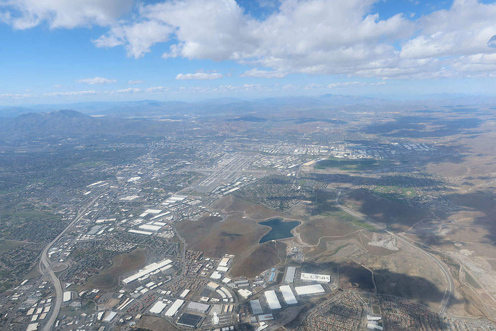 Minden SY Reno Airport