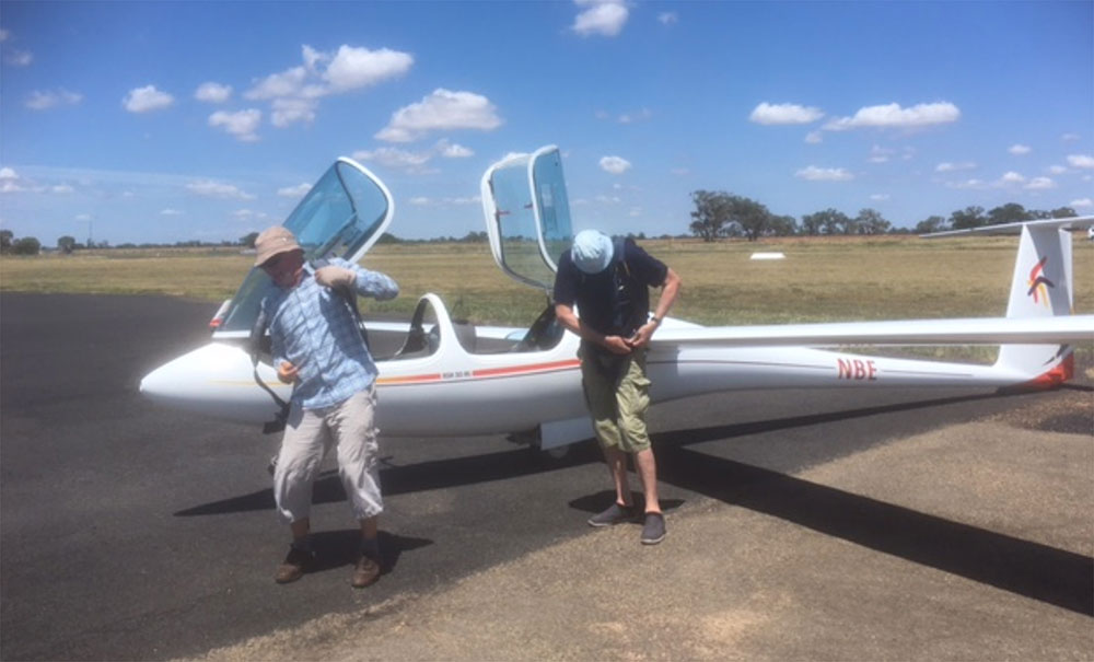On Safari! Bernard and Michael preparing to leave Narromine