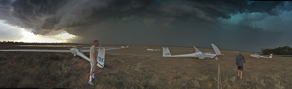 Storm 743
