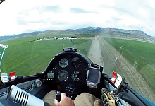 Glider Landing cockpit